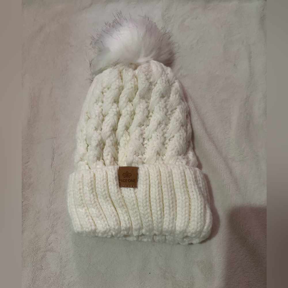 Page one women’s beanie hat